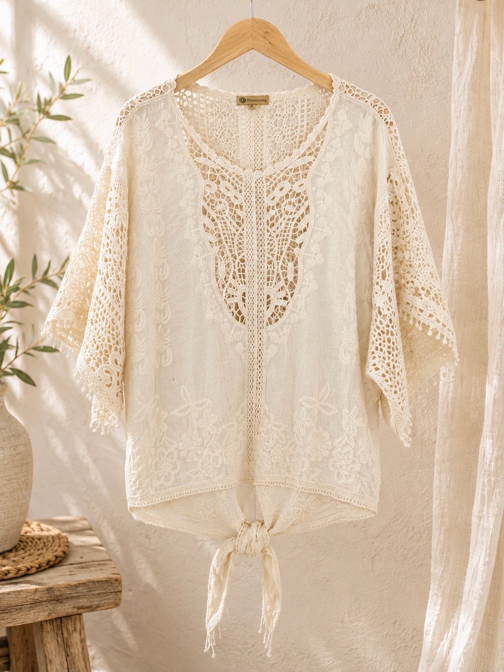 ✨ Democracy Bohemian Blouse Top Ivory Embroidered Crochet Lace Size S ✨